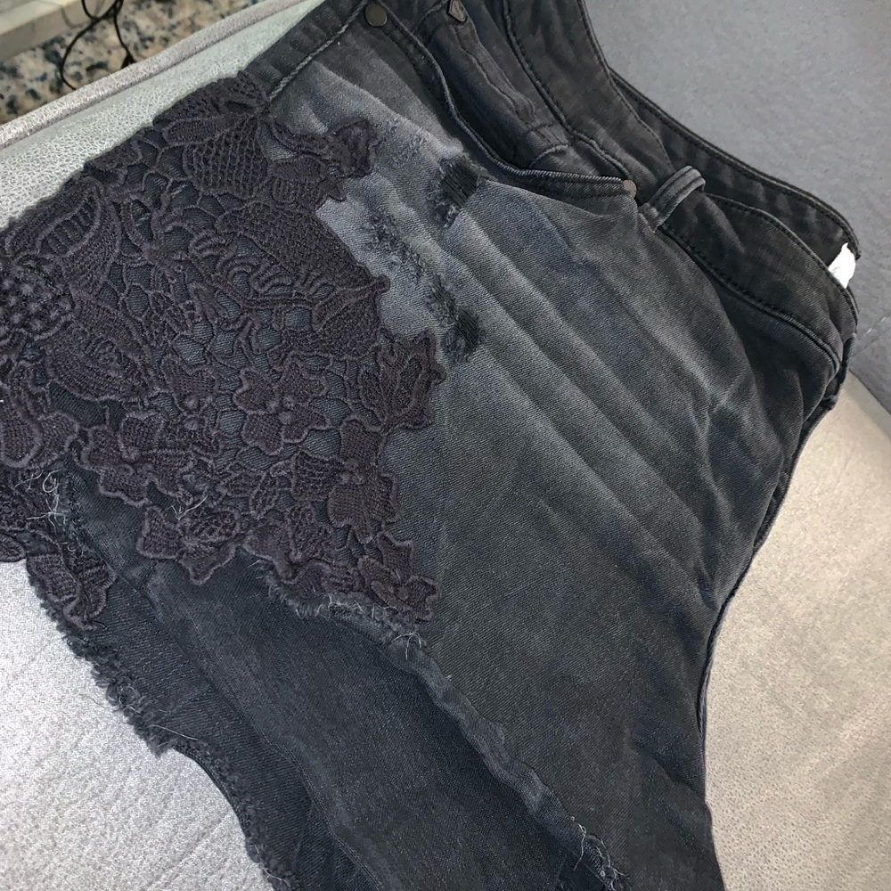 Torrid Black Jean Shorts!!